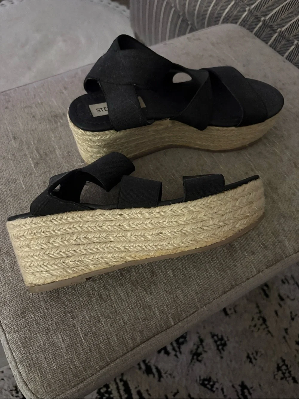 Steve Madden size 6 Black Espadrille Platform Sandals - Women's